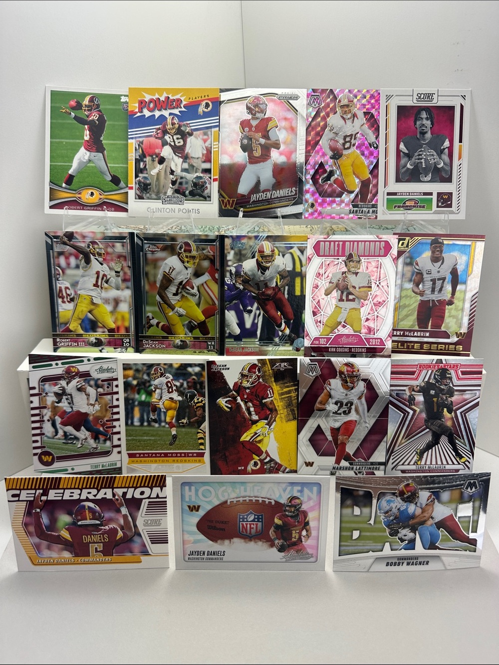 Jayden Daniels/McLaurin/D. Jackson/Moss w/ RG3 Rookie Washington stars lot of 18